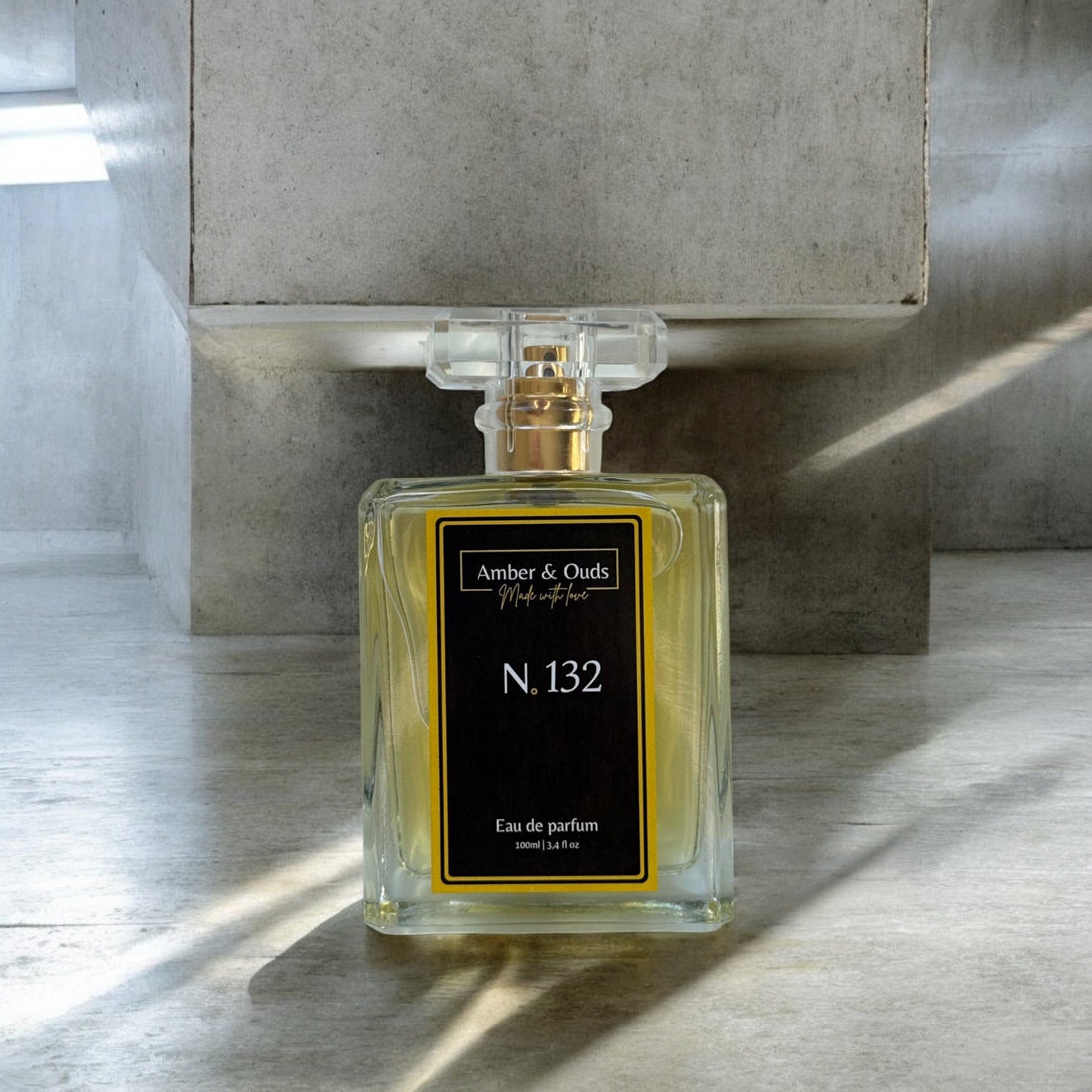 Waarom Parfum het Perfecte Cadeau Is – Luxe Geuren voor Elke Gelegenheid | AmberOuds